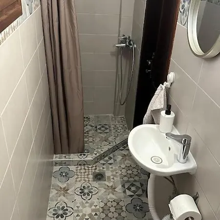 Maisonette Angeliki, Spathies - Sithonia بيت للعطل *
