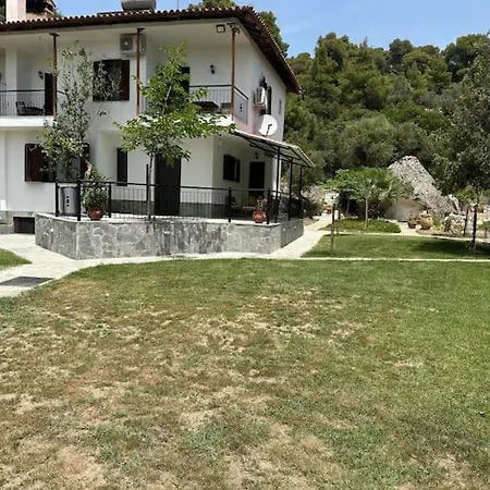 Maisonette Angeliki, Spathies - Sithonia * كالوغريا